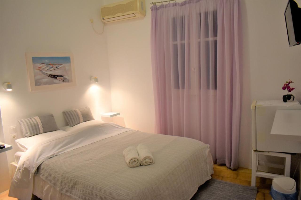 Angeliki Pension Katápola Buitenkant foto